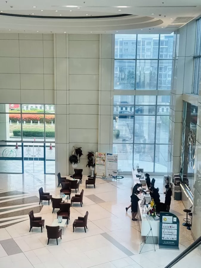 World Medical Hospital - Photo 6