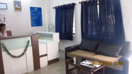 Bhopal Ayurvedic Center By Dr M P Patel IMS BHU (Piles Fistula Fissure Pilonidal Sinus Kshar Sutra Center) - Photo 1