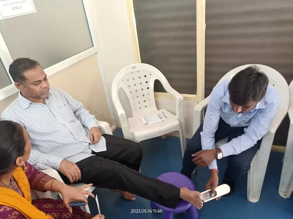 BHARATHI SPINE AND BRAIN CLINICS - Photo 5