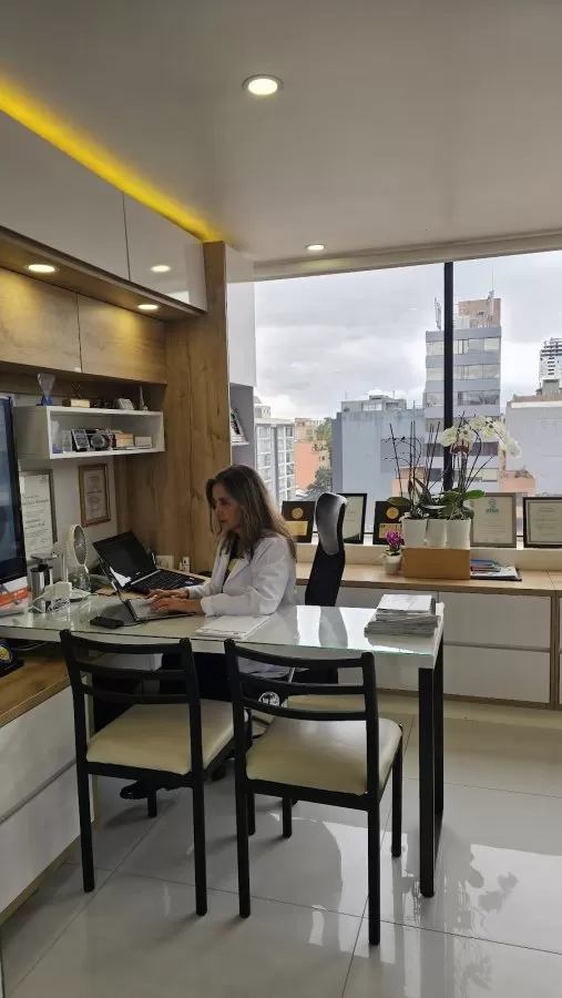 Doctora Alexandra Mora Hernandez/ Cirugia Plástica Facial y Otorrinolaringología - Photo 5