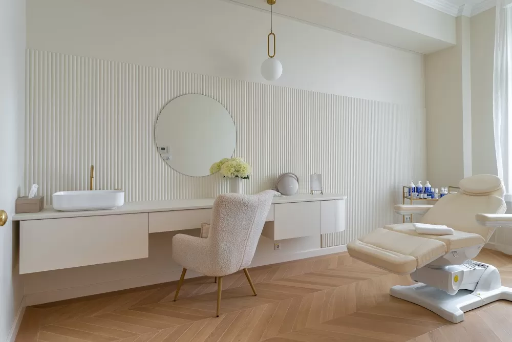 Zenon Clinic - Photo 1