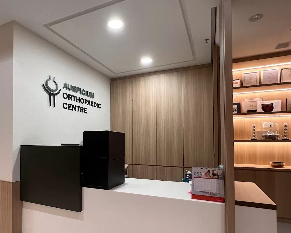 Auspicium Orthopaedic Centre - Photo 6