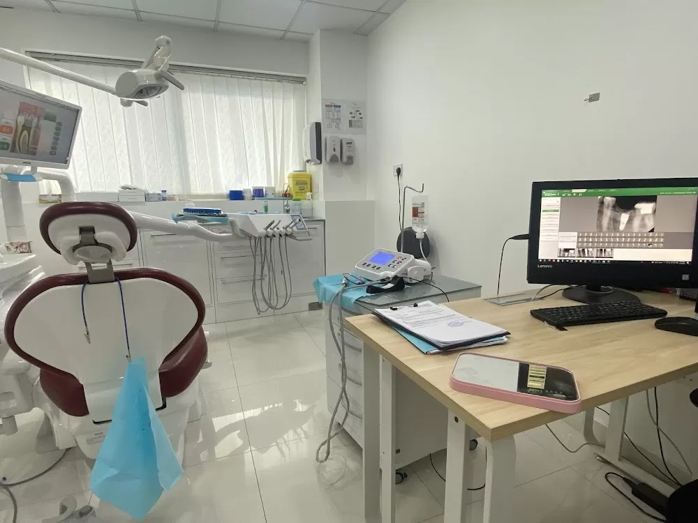 Monroe- Best Medical Center in Al Wasl - Photo 5