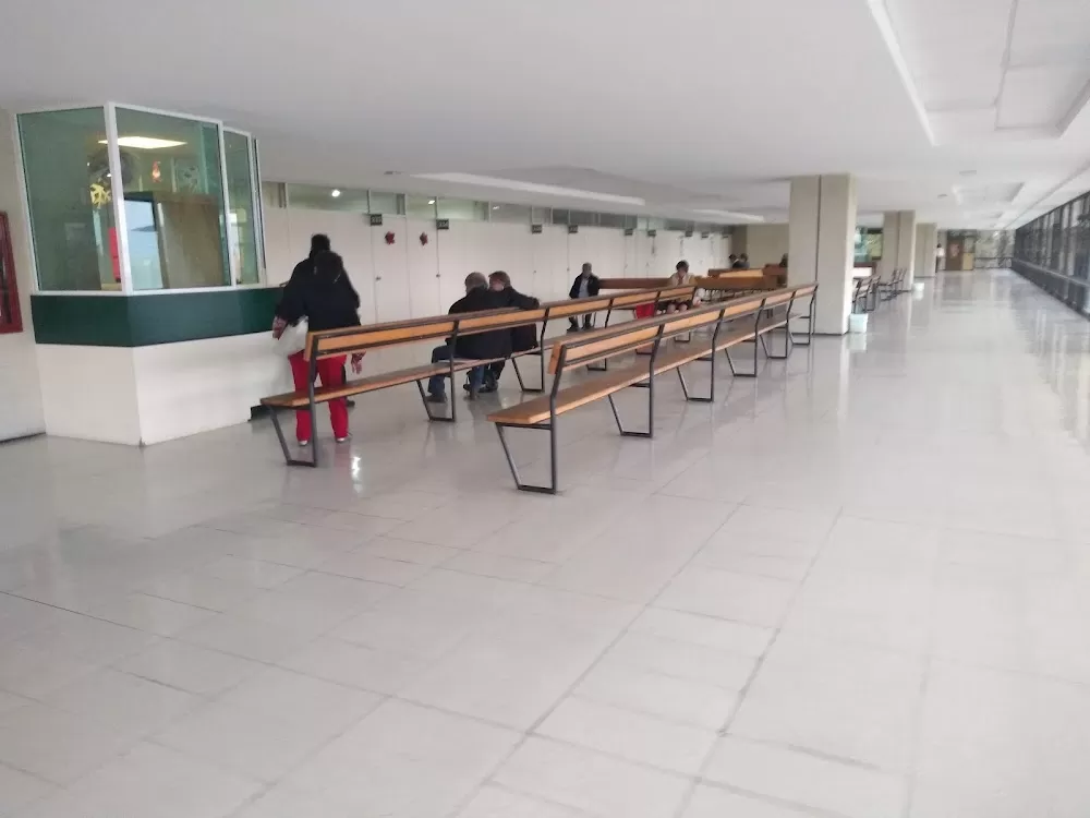 Centro Medico Nacional La Raza - Photo 8