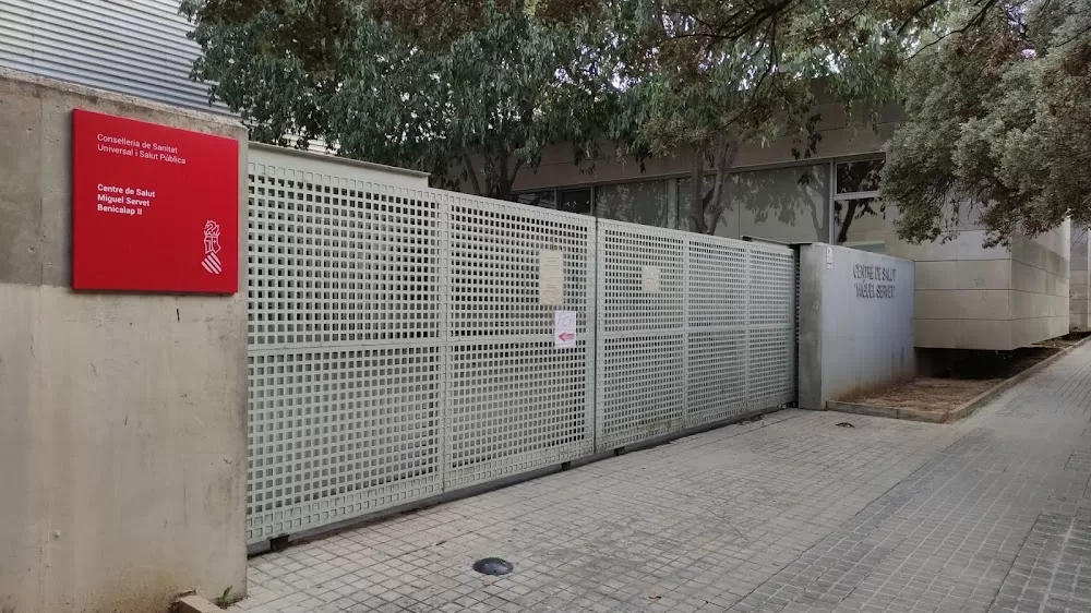 Centre de Salut Miguel Servet - Photo 2