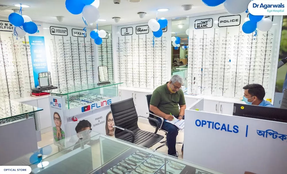 Dr Agarwals Eye Hospital - Photo 3