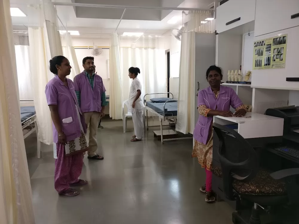 Kelkar Hospital - Orthopaedic Hospital ! Robotic Joint Replacement | Knee Replacement Specialist in Nashik - Photo 3