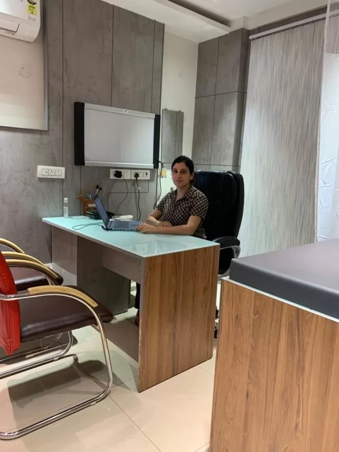 Dr Parminder Kaur - Best Gynae Oncologist, Gynaecologist, Robotic Surgeon, Laparoscopy Surgeon in Delhi - Photo 1