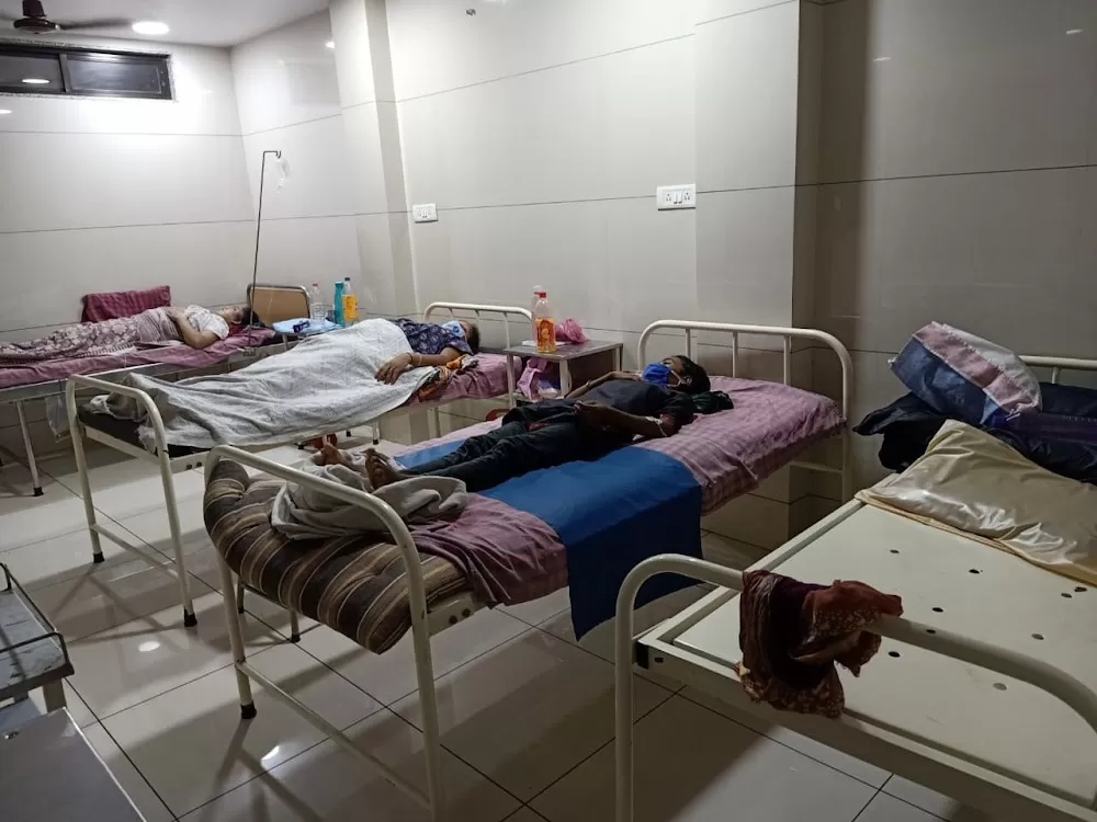 Shree krishna children's and maternity hospital - Photo 5