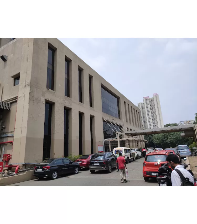 Department of Ophthalmology Apollo Multispeciality Hospitals, Kolkata - Photo 8