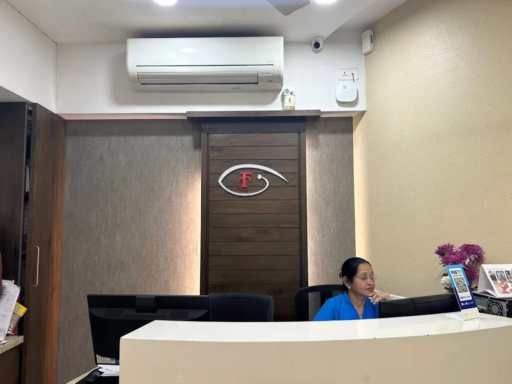 Dr. Manish S Shah Clinic | Unit of Dr Agarwals Eye Hospital - Photo 3
