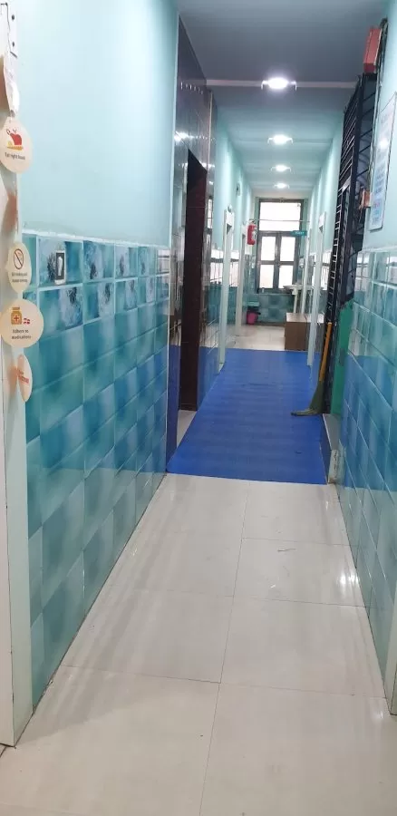 Alavi Hospital - Photo 1