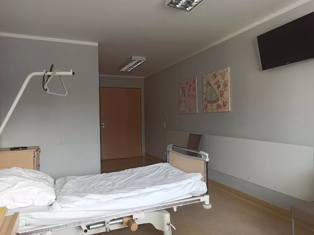 St. Anne's Hospital - Photo 1
