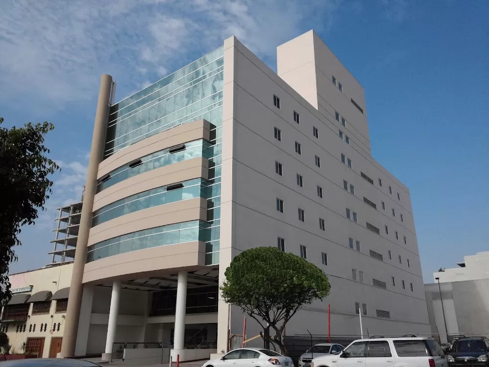 Urólogo en Tijuana Dr. Rigoberto Rodríguez - Photo 7