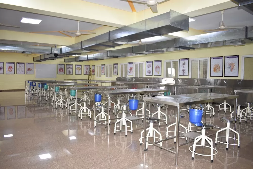 Sri Lalithambigai Medical College & Hospital - Photo 8