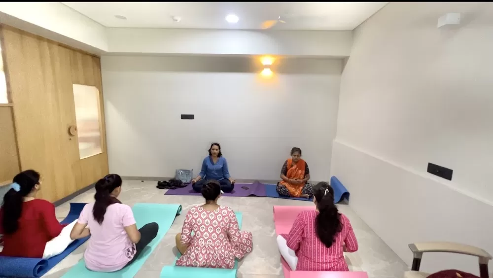 Chhaya Women's Hospital - Dr. Shailee Bhatt, Dr. Aniket Tripathi, Dr. Richa Joshi | Best Gynaecologist in Ahmedabad - Photo 7