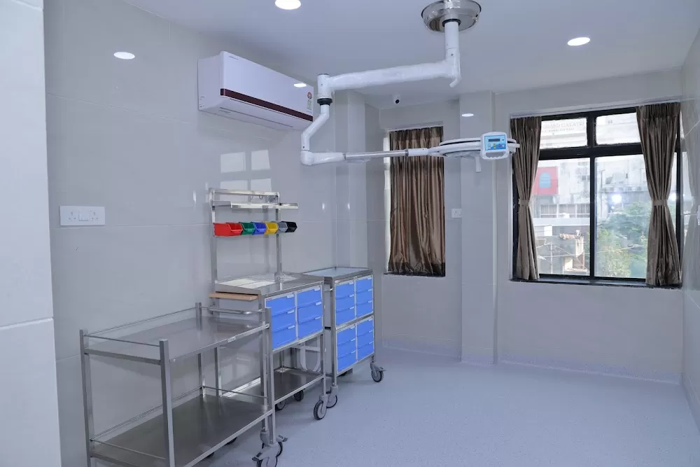 AMICARE MULTISPECIALITY HOSPITAL - Photo 3