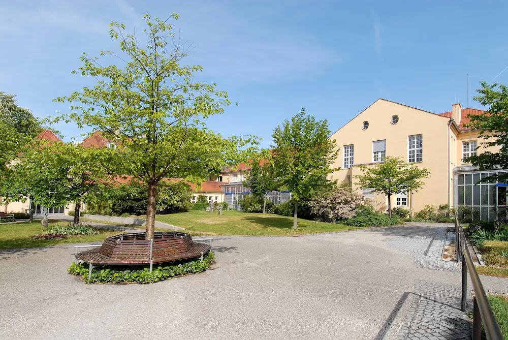 Kinderorthopädie - Schwabing | München Klinik - Photo 2