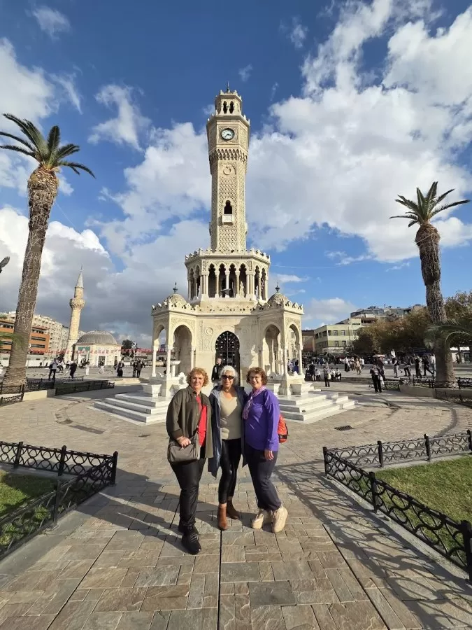 İzmir Alsancak Nevvar Salih İşgören Devlet Hastanesi Bayraklı Semt Polikliniği - Photo 8