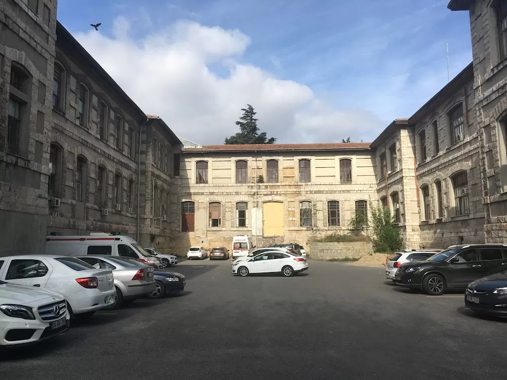 SBÜ Haydarpaşa Numune Eğitim ve Araştırma Hastanesi - Photo 3