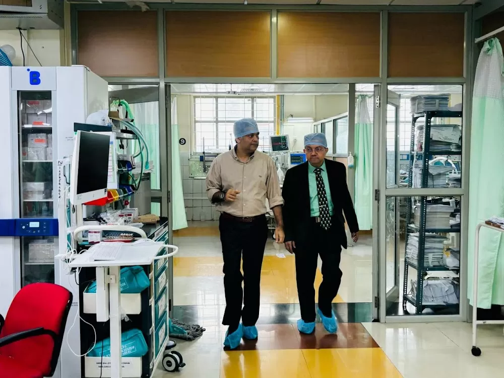 Karandikar Hospital & Neurosciences Research Centre - Photo 1