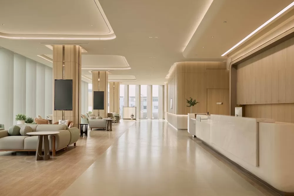 Synphaet Ramintra Hospital - Photo 7