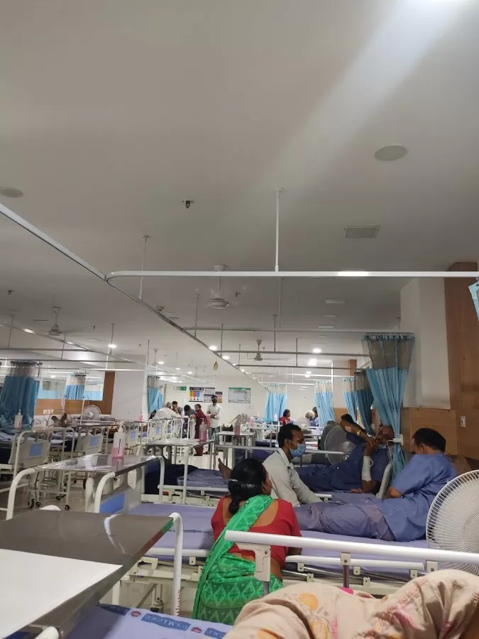 U.N. Mehta Civil Hospital - Photo 6