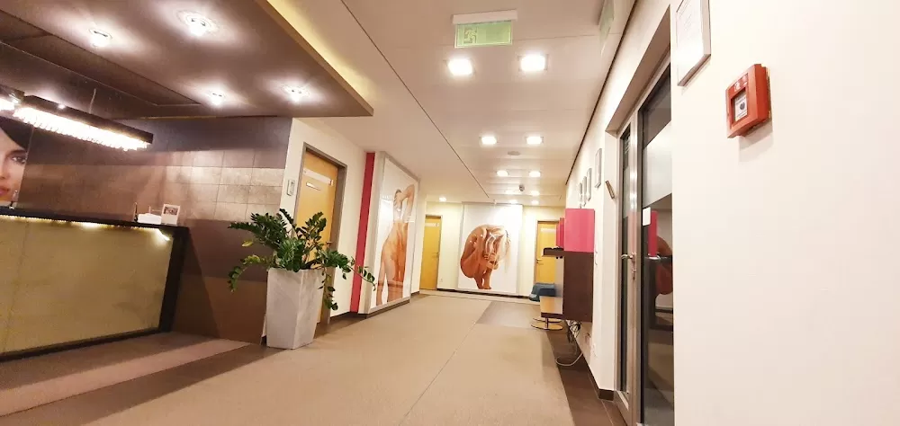 Aesthetica Medical Center - Photo 4