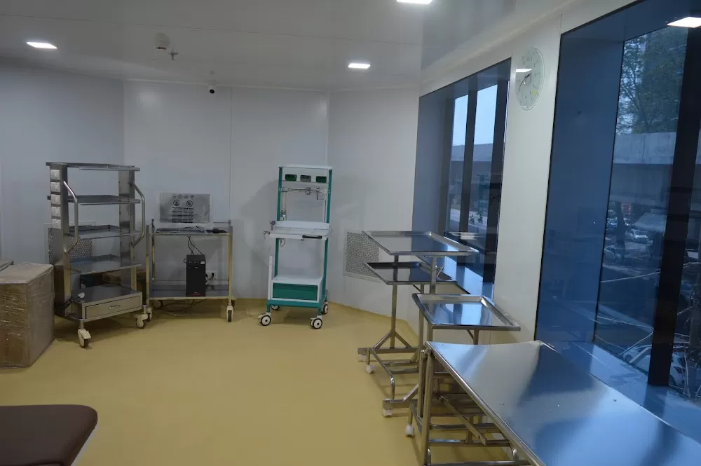 Pandya Eye Hospital Dr Nishidh Pandya | Multispecialty Eye Hospital In Vadodara - Photo 5