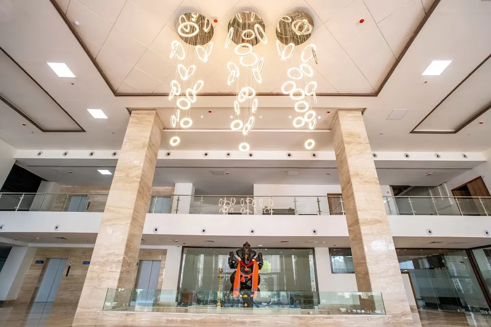 SLG Hospitals by Ajeenkya DY Patil Healthcare - Photo 4