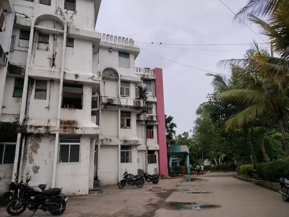 Dhiraj General Hospital - Photo 3