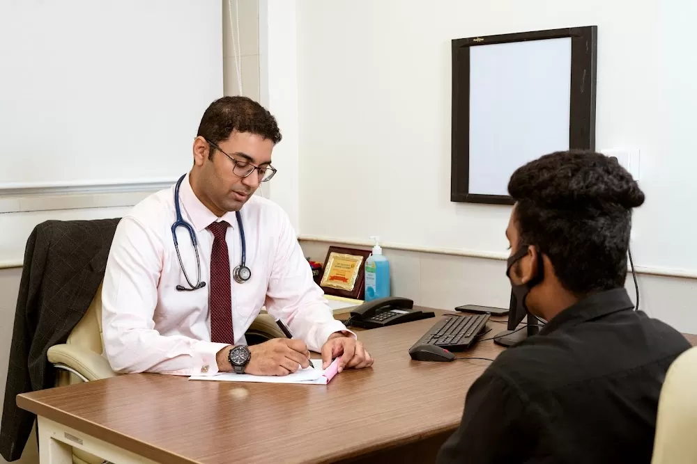 Dr. Fahad Afzal - Best Cancer Specialist In Mumbai | Best Oncologist In Mumbai - Photo 6