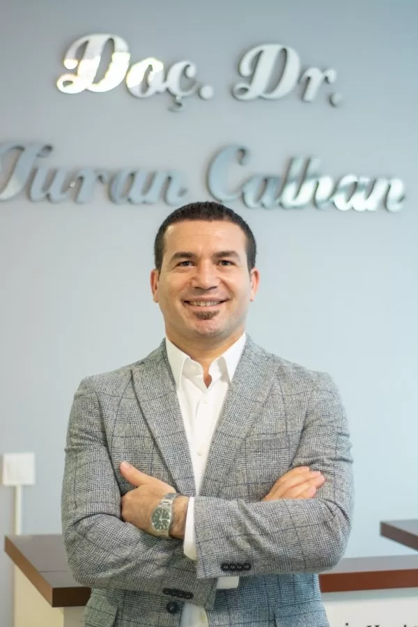 Prof. Dr. Turan Çalhan - Gastroenteroloji Bölümü, Medicana Bahçelievler Hastanesi, İstanbul - Photo 5