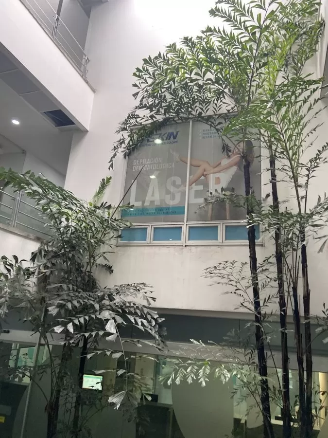 Imbanaco Medical Center - Ciudad Jardin - Photo 3