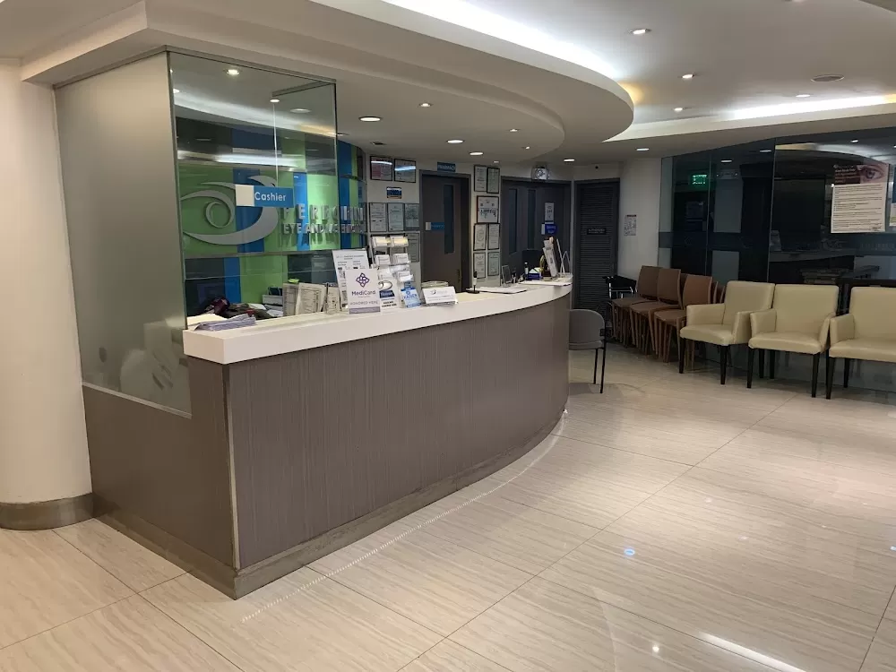 Peregrine Eye and Laser Institute - Photo 5