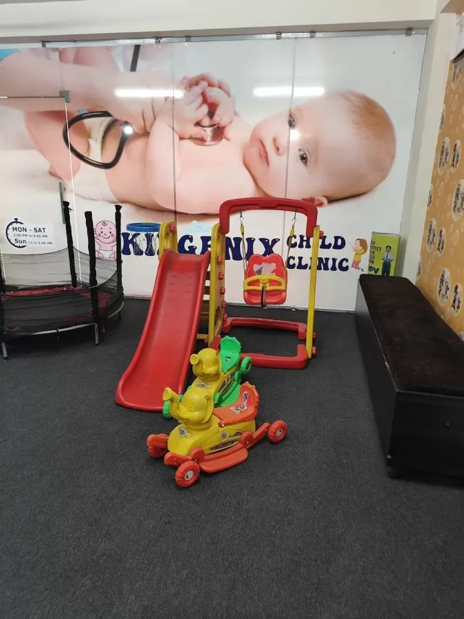 KIDGENIX CHILD CLINIC (Dr Nikhil Mehrotra) - Photo 6