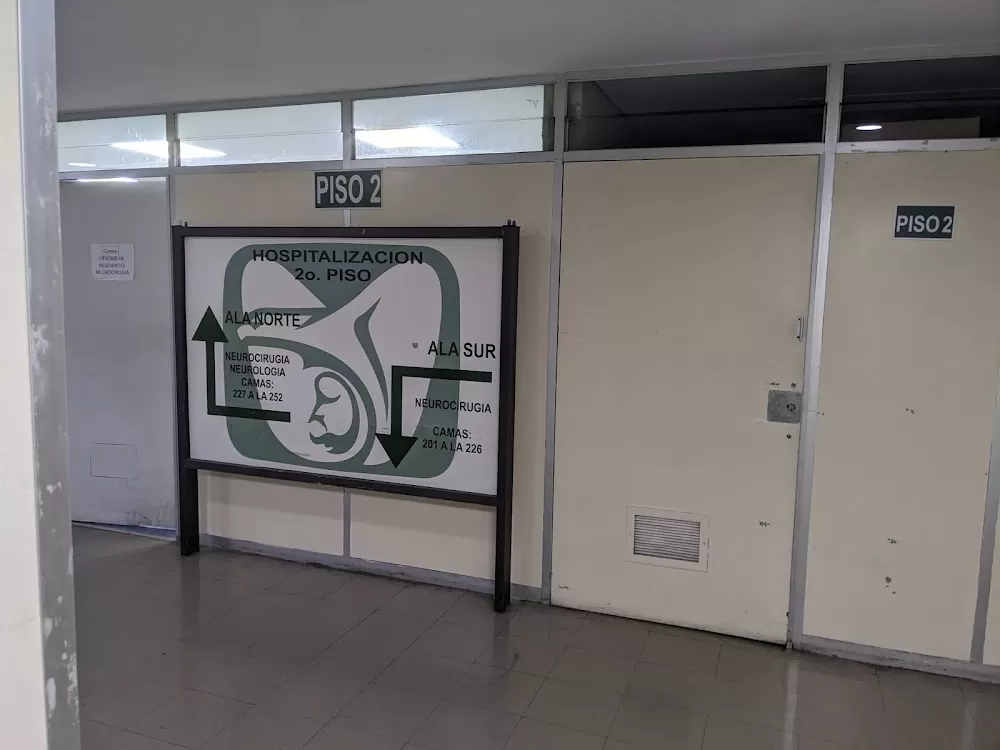 UMAE Hospital de Especialidades Dr Bernardo Sepúlveda Gutiérrez, Centro Medico Siglo XXI - Photo 6