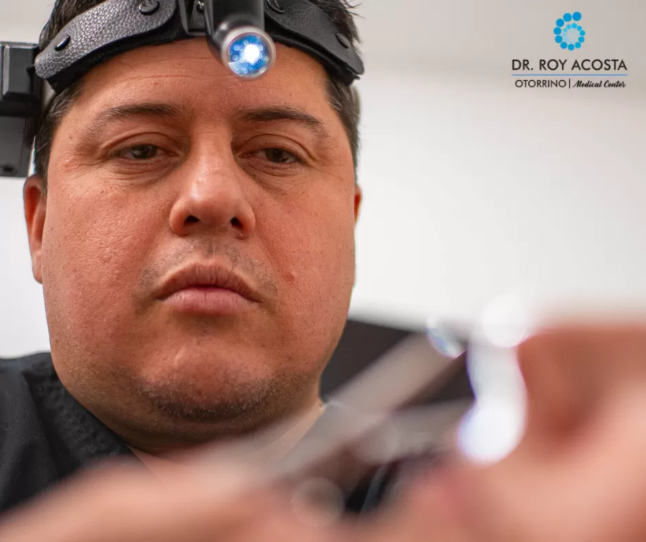 Dr. Roy Acosta - Rinoplastia Ultrasónica y Otorrinolaringólogo | Hospital Internacional La Católica - Photo 5