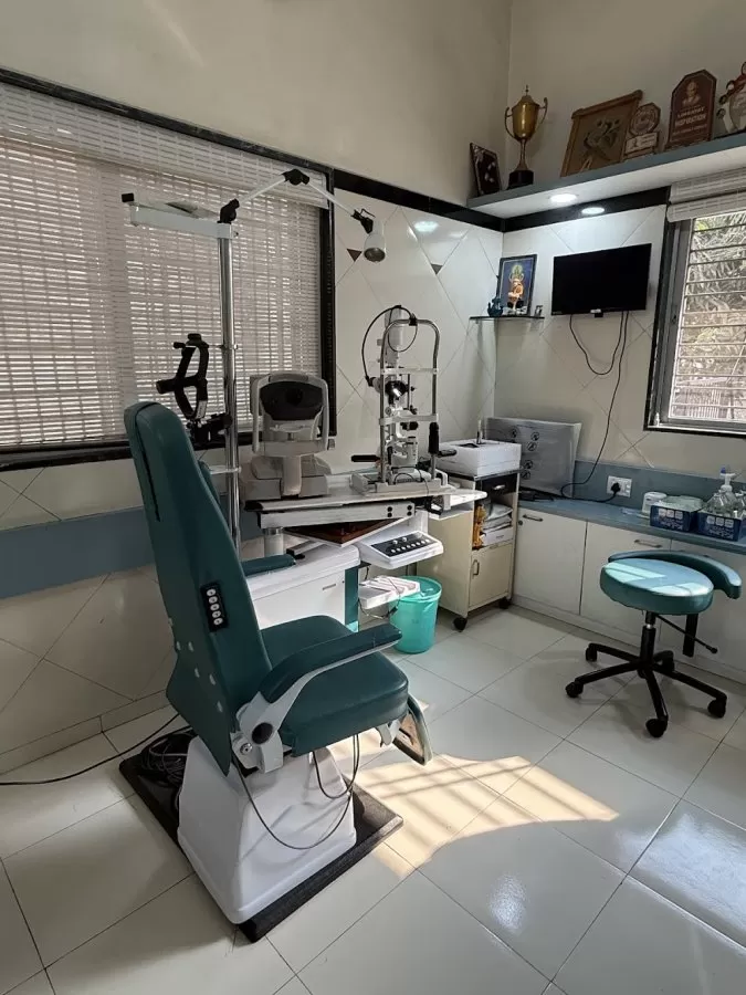 Gondhale Hospital Retina & EYE, ENT & Maternity Home - Photo 8