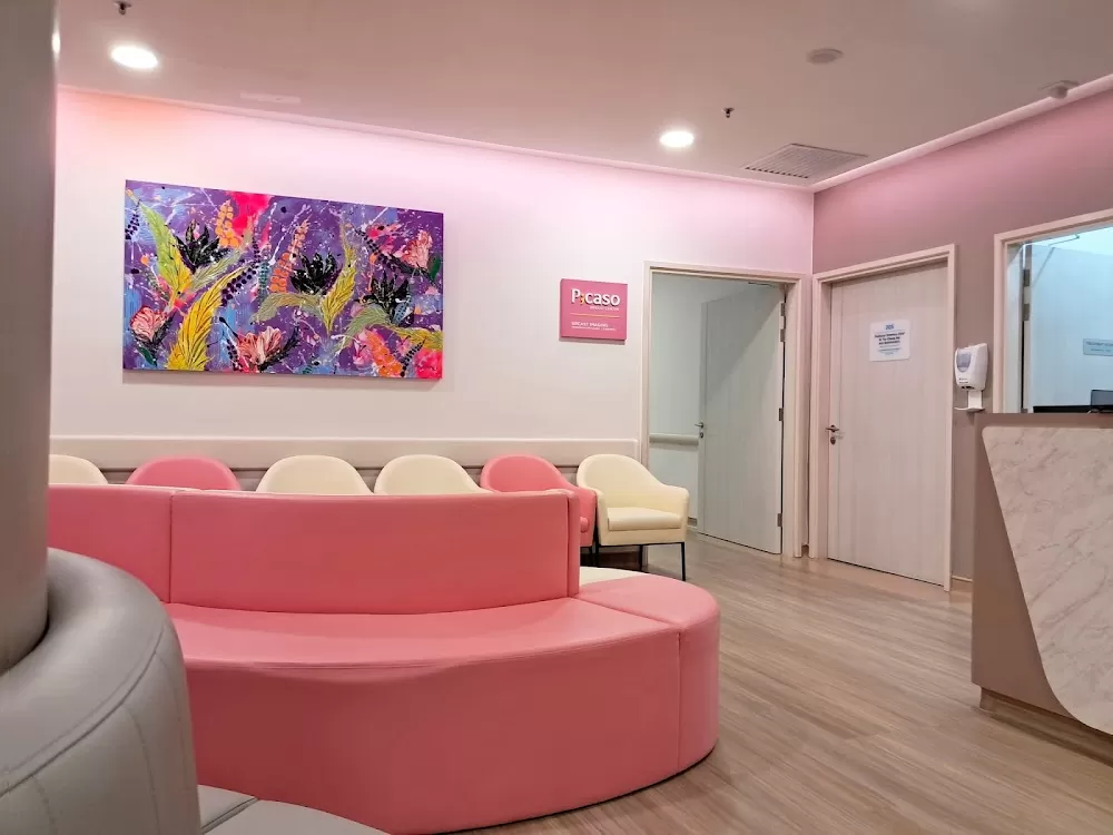 Hospital Picaso - Photo 2