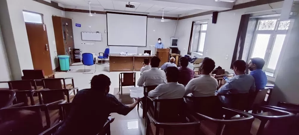 ORTHO OPD Safdarjung Hospital - Photo 5