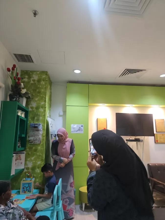 DR NOORHARISMAN IDERIS (SURGEON) - Photo 6
