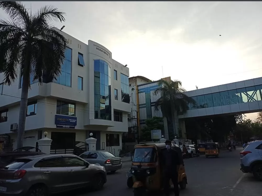 Dr Atluri Anilasree- Best Obstetrics & Gynaecology Doctor Near Me | Endometriosis | Pcod | Pcos | 20+ Yrs. of Exp. - Photo 1