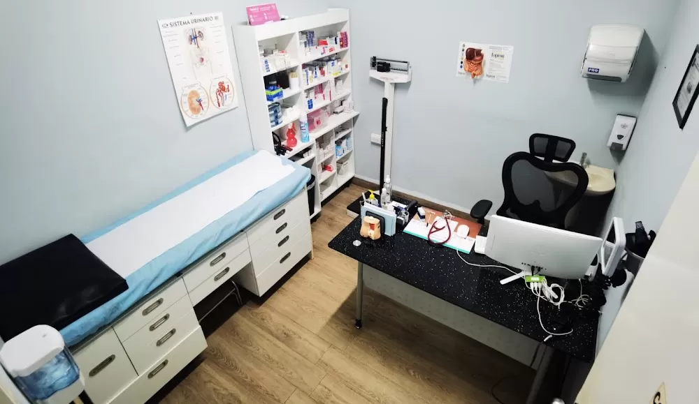 CLINICA VITALMED (MÉDICO Y DENTAL) - Photo 5