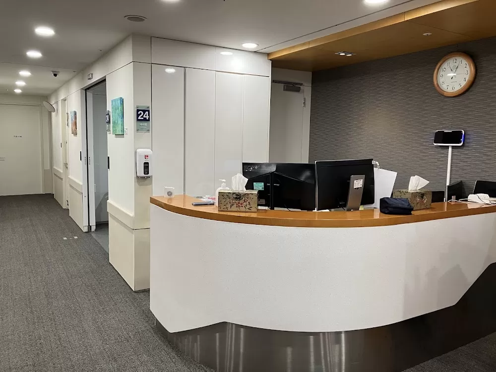 Seoul National University Hospital (Gangnam Center) - Photo 7