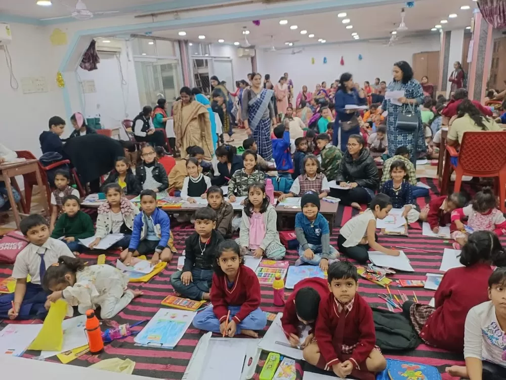 NAGARIK SWASTHYA SANGH (SANGH NETRALAYA) - Photo 8