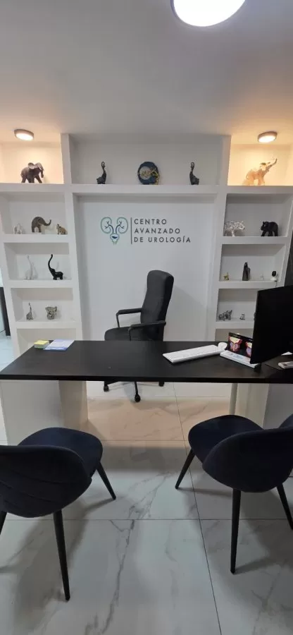 Centro Avanzado de Urología - Plaza Península - Photo 1