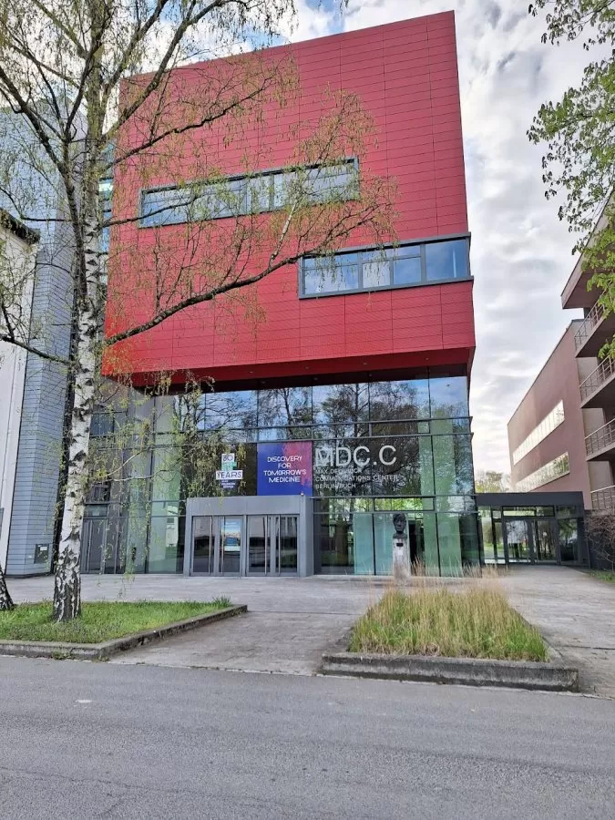 Campus Berlin-Buch GmbH - Photo 7