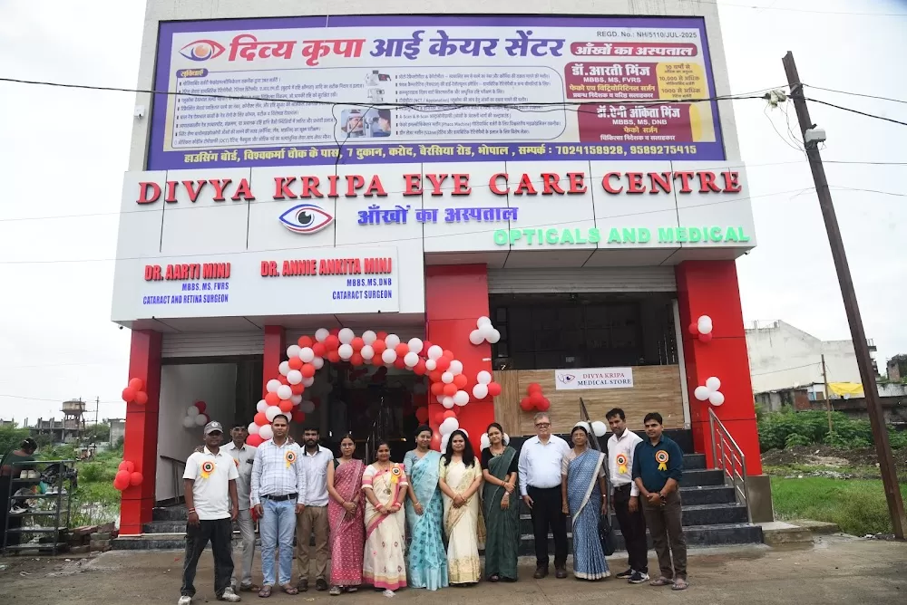 Divya Kripa Eye Care center - Photo 1
