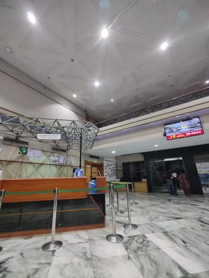 NephroPlus Dialysis center at PSRI Hospital - Photo 6